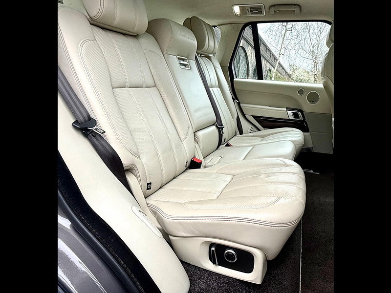 Land Rover Range Rover 4.4 SD V8 Autobiography Auto 4WD Euro 6 (s/s) 5dr