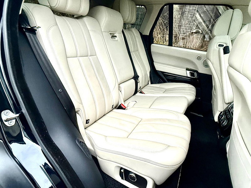 Land Rover Range Rover 4.4 SD V8 Autobiography Auto 4WD Euro 6 (s/s) 5dr
