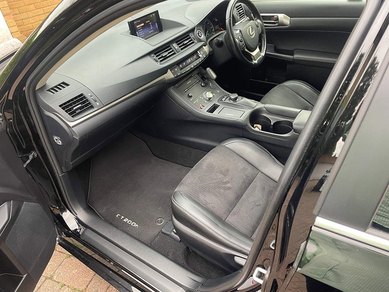 Lexus CT 1.8 200h Sport CVT Euro 6 (s/s) 5dr