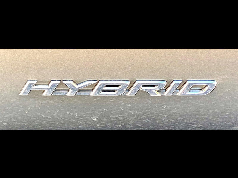 Lexus IS 2.5 300h Premier E-CVT Euro 6 (s/s) 4dr