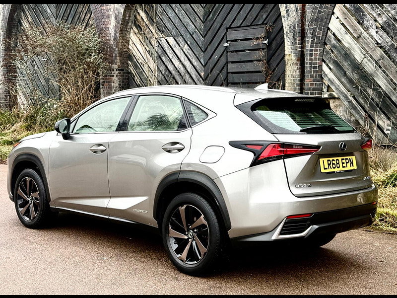 Lexus NX 2.5 300h Sport E-CVT 4WD Euro 6 (s/s) 5dr
