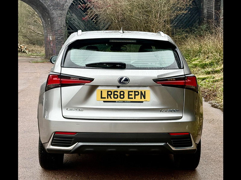 Lexus NX 2.5 300h Sport E-CVT 4WD Euro 6 (s/s) 5dr