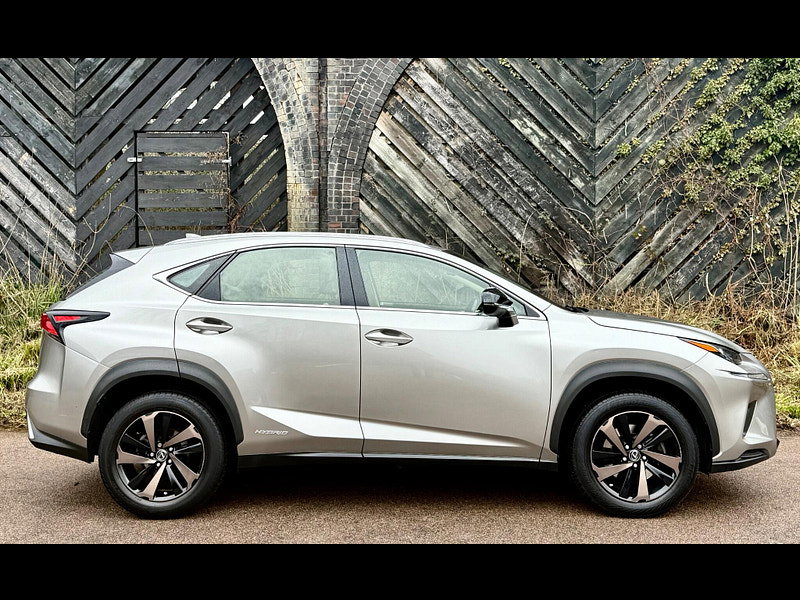 Lexus NX 2.5 300h Sport E-CVT 4WD Euro 6 (s/s) 5dr