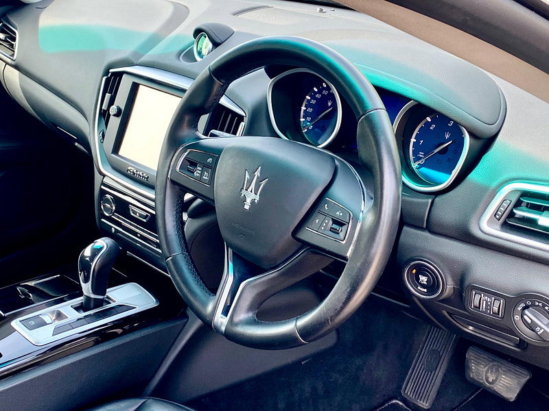 Maserati Ghibli 3.0D V6 ZF Euro 5 (s/s) 4dr