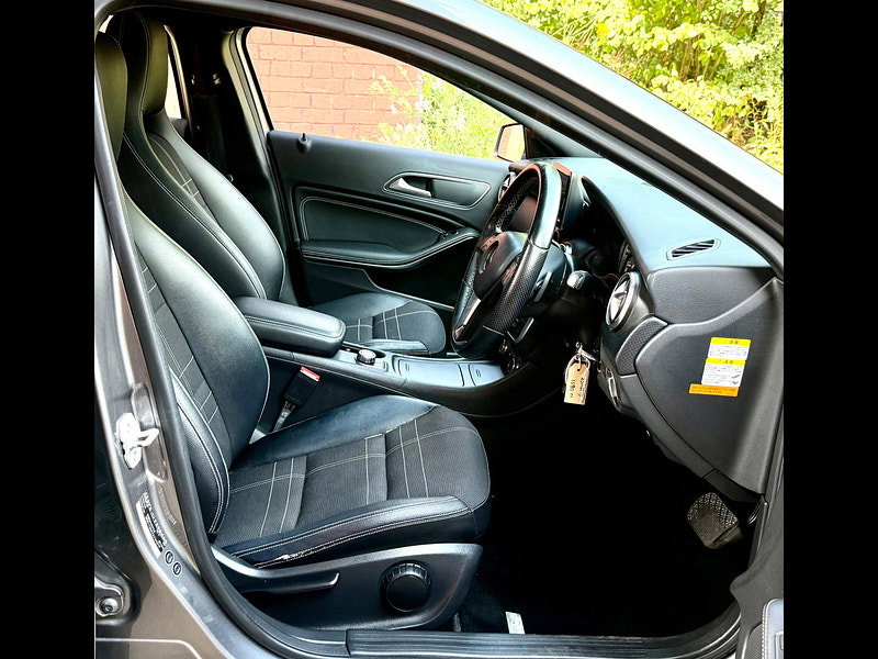 Mercedes-Benz A Class 1.6 A180 Sport 7G-DCT Euro 6 (s/s) 5dr