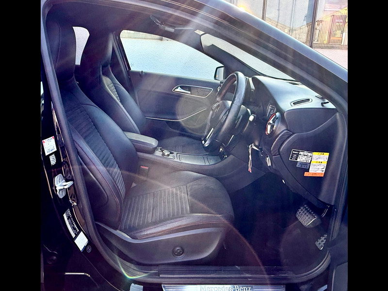 Mercedes-Benz A Class 2.0 A250 AMG Sport 7G-DCT 5dr