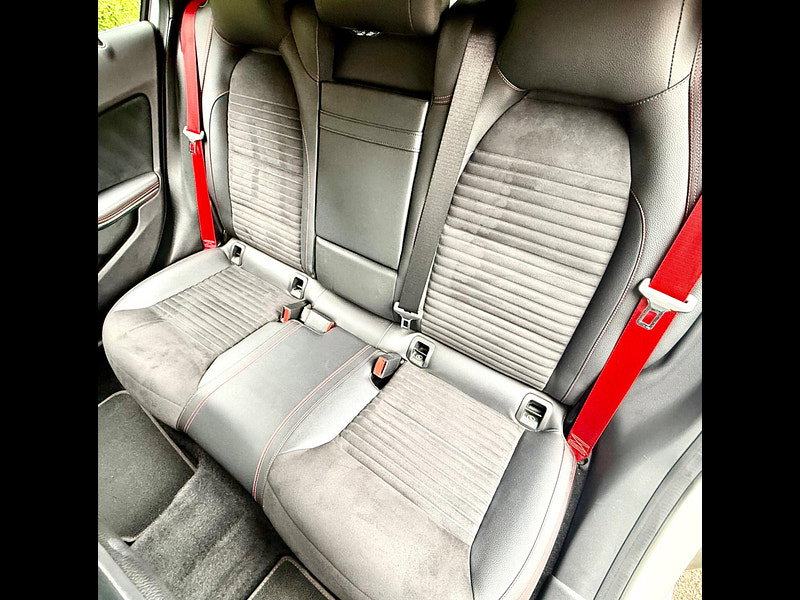 Mercedes-Benz A Class 2.0 A250 AMG Sport 7G-DCT Euro 6 5dr