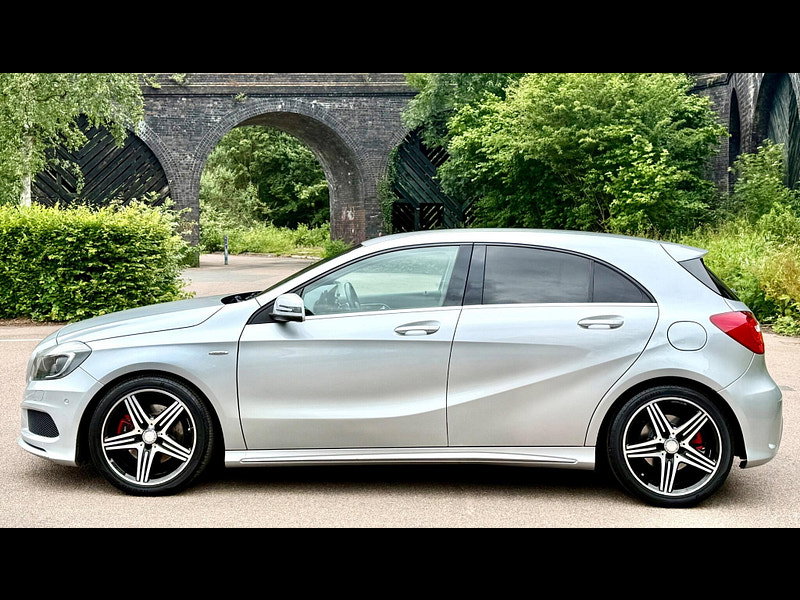Mercedes-Benz A Class 2.0 A250 AMG Sport 7G-DCT Euro 6 5dr