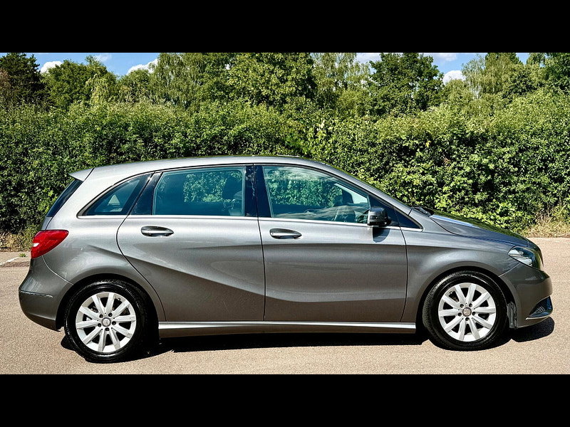 Mercedes-Benz B Class 1.6 Petrol B180  MPV CVT 5dr