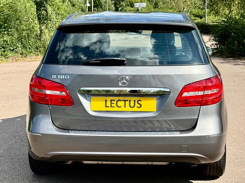 Mercedes-Benz B Class 1.6 Petrol B180  MPV CVT 5dr