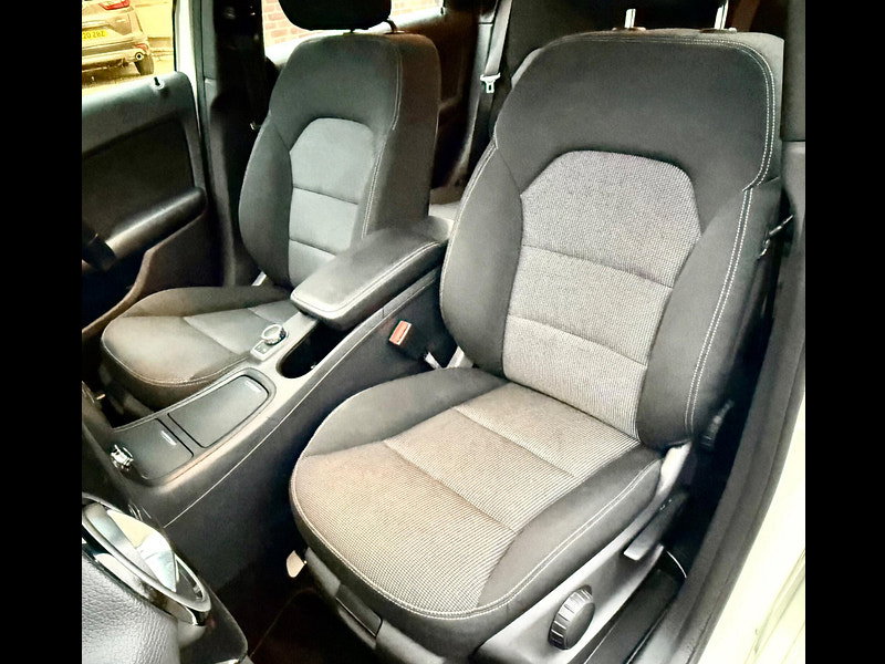 Mercedes-Benz B Class 1.6 B180 BlueEff SE MPV 5dr Petrol DCT