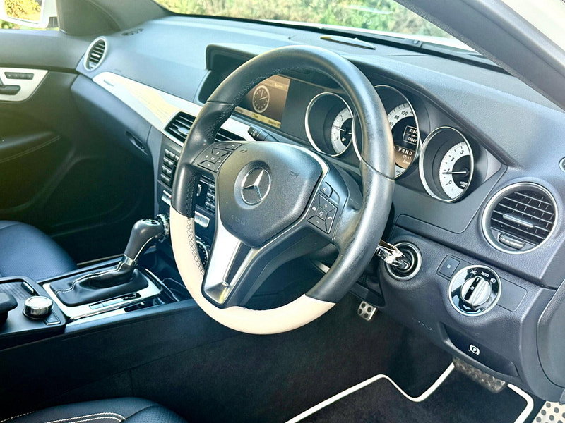 Mercedes-Benz C Class 1.8 C250 BlueEfficiency AMG Sport Auto