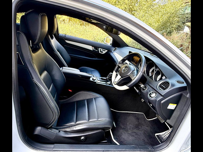 Mercedes-Benz C Class 1.8 C250 BlueEfficiency AMG Sport Auto