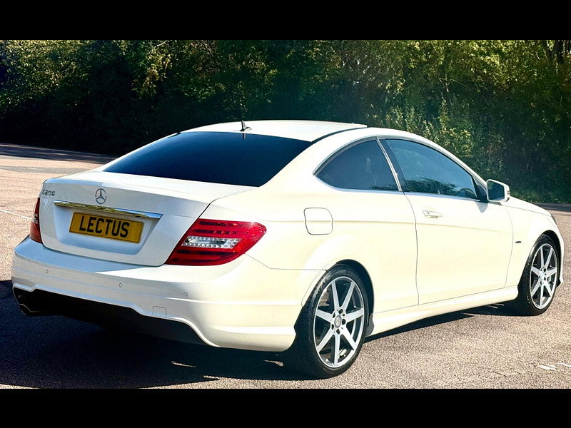 Mercedes-Benz C Class 1.8 C250 BlueEfficiency AMG Sport Auto