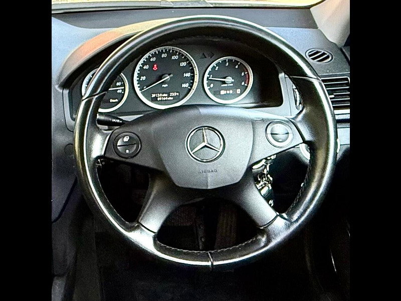 Mercedes-Benz C Class 2.1 C220 CDI SE Auto Euro 4 4dr