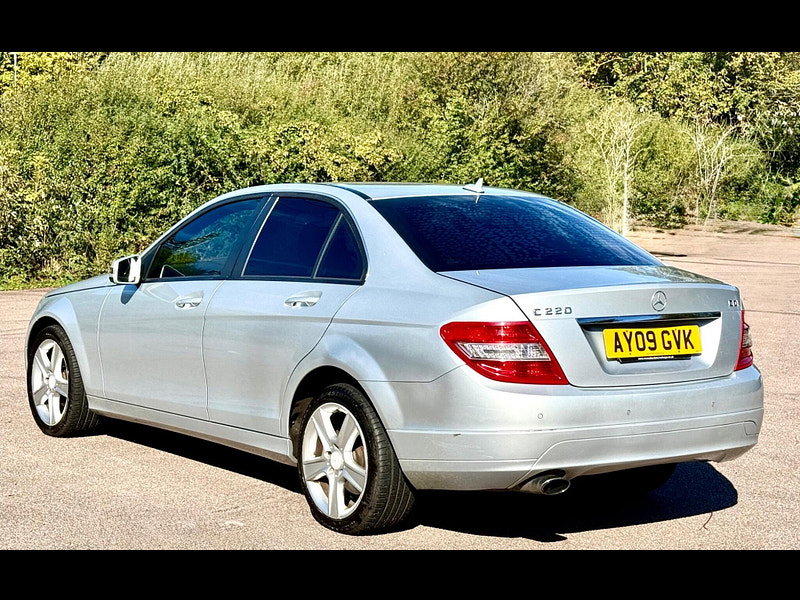 Mercedes-Benz C Class 2.1 C220 CDI SE Auto Euro 4 4dr