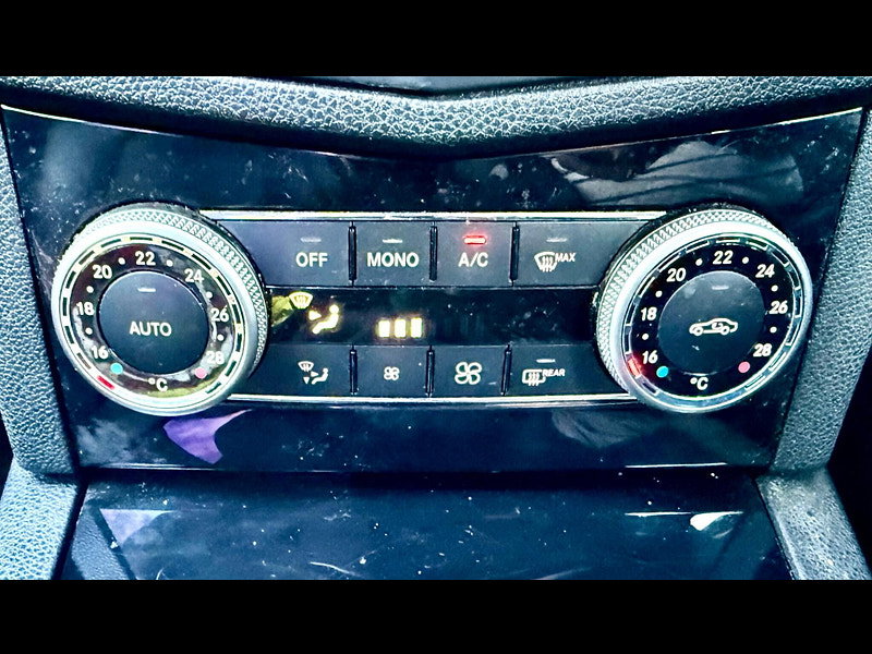Mercedes-Benz C Class 2.1 C220 CDI SE Auto Euro 4 4dr
