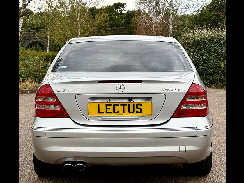 Mercedes-Benz C Class 3.2 C32 AMG 4dr