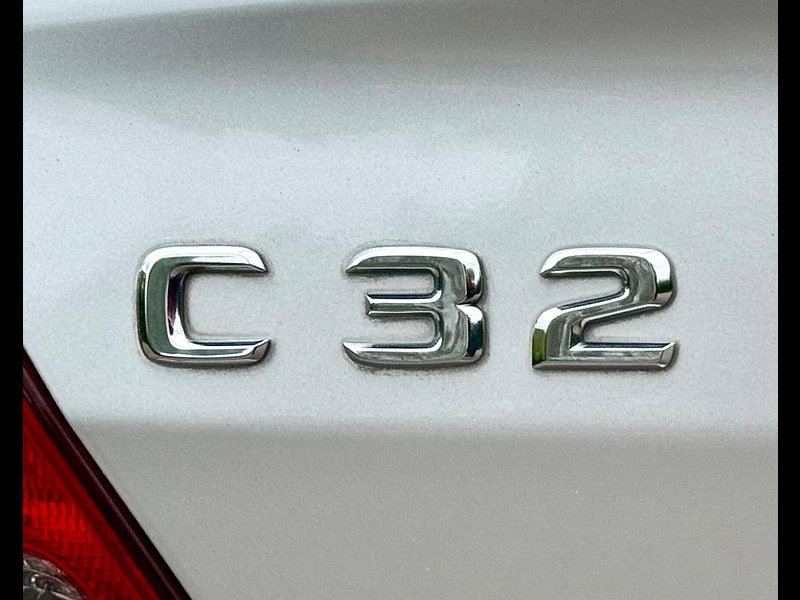Mercedes-Benz C Class 3.2 C32 AMG 4dr