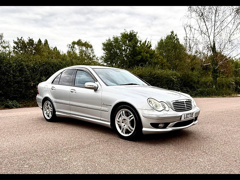 Mercedes-Benz C Class 3.2 C32 AMG 4dr