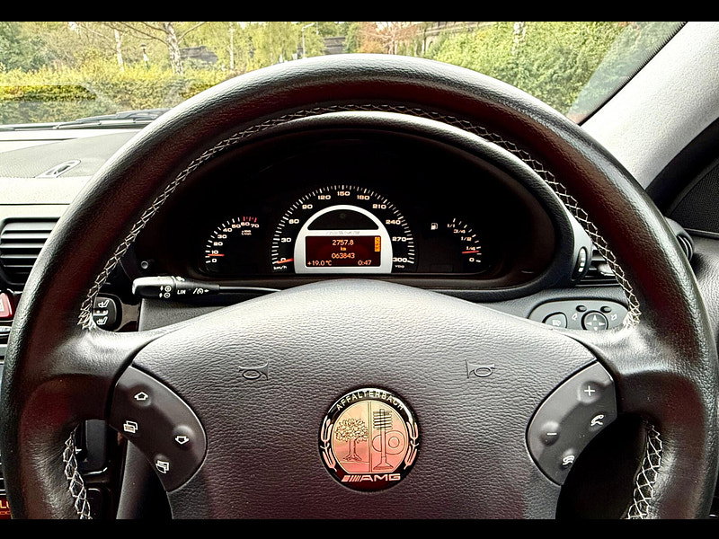 Mercedes-Benz C Class 3.2 C32 AMG 4dr