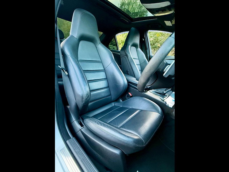 Mercedes-Benz C Class 6.3 C63 V8 AMG Performance 4dr