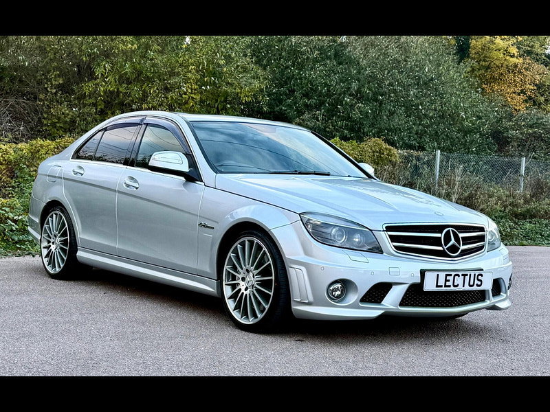 Mercedes-Benz C Class 6.3 C63 V8 AMG Performance 4dr