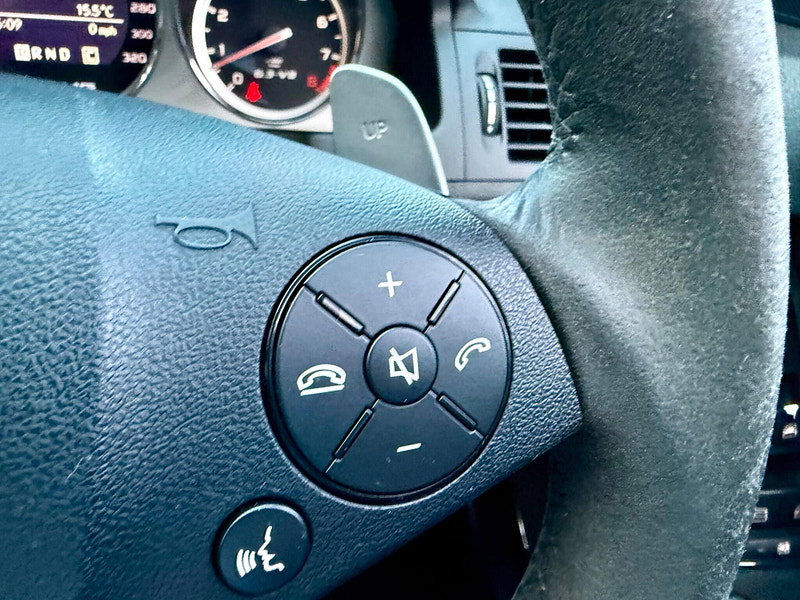 Mercedes-Benz C Class 6.3 C63 V8 AMG Performance 4dr