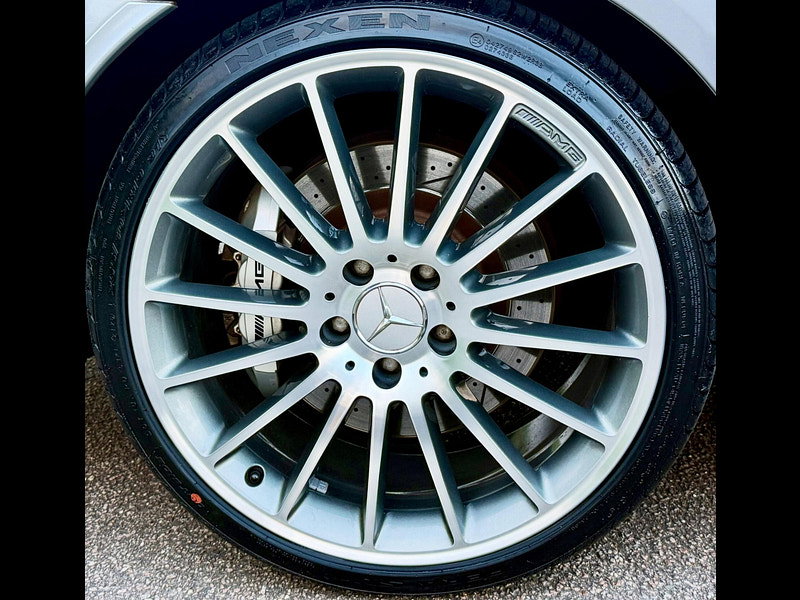 Mercedes-Benz C Class 6.3 C63 V8 AMG Performance 4dr