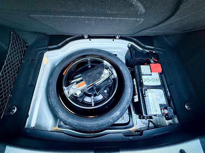 Mercedes-Benz C Class 6.3 C63 V8 AMG Performance 4dr