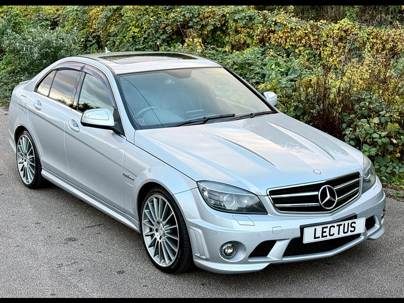 Mercedes-Benz C Class 6.3 C63 V8 AMG Performance 4dr