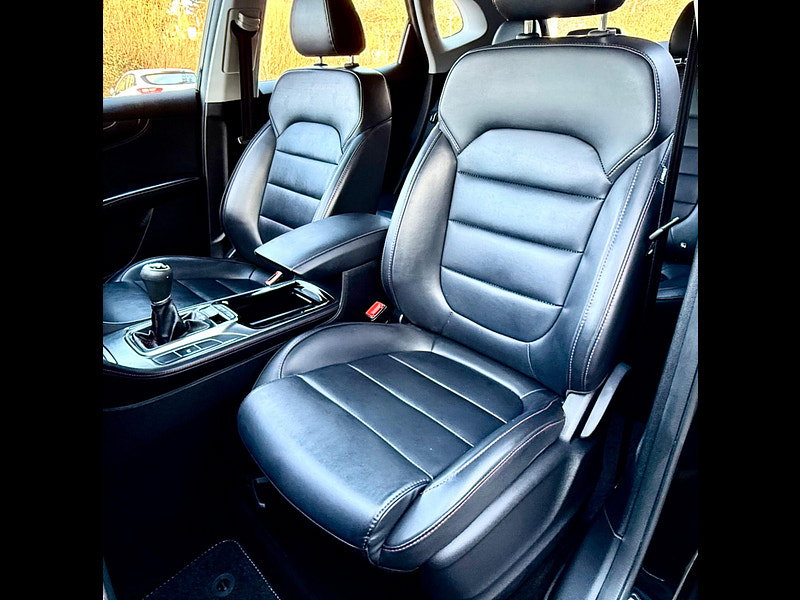 MG Mg hs 1.5 T-GDI Excite Euro 6 (s/s) 5dr