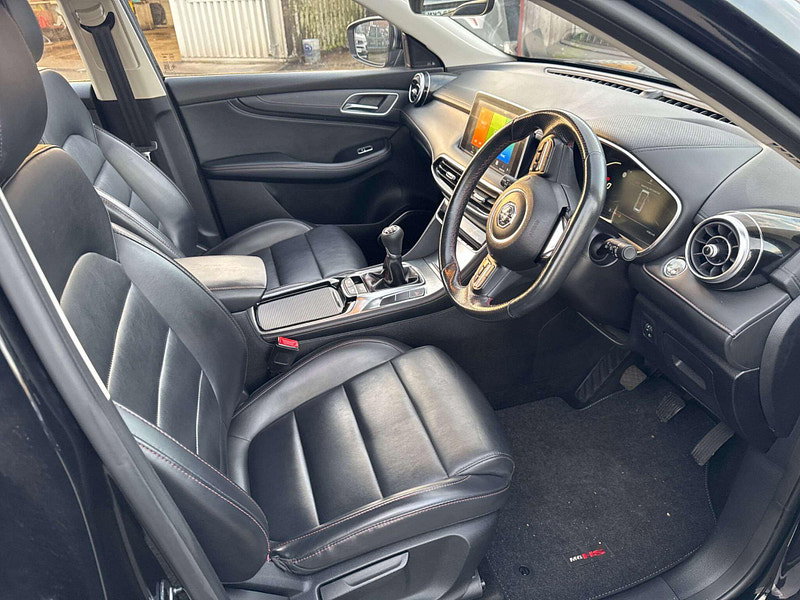 MG Mg hs 1.5 T-GDI Excite Euro 6 (s/s) 5dr