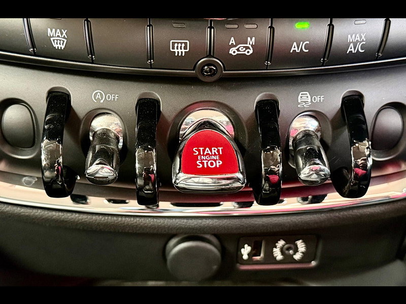 MINI Clubman 1.5 Cooper Auto Euro 6 (s/s) 6dr