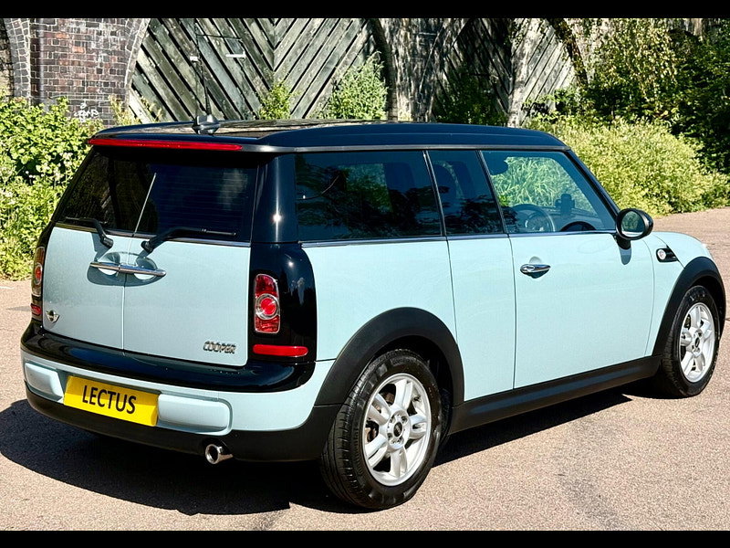 MINI Clubman 1.6 Cooper Auto 5dr