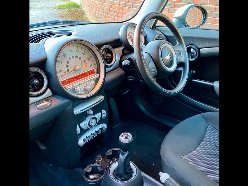 MINI Clubman 1.6 Cooper Euro 4 5dr