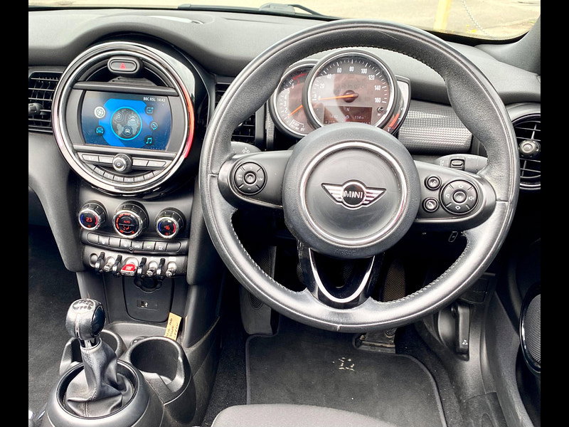 MINI Convertible 1.5 Cooper Euro 6 (s/s) 2dr