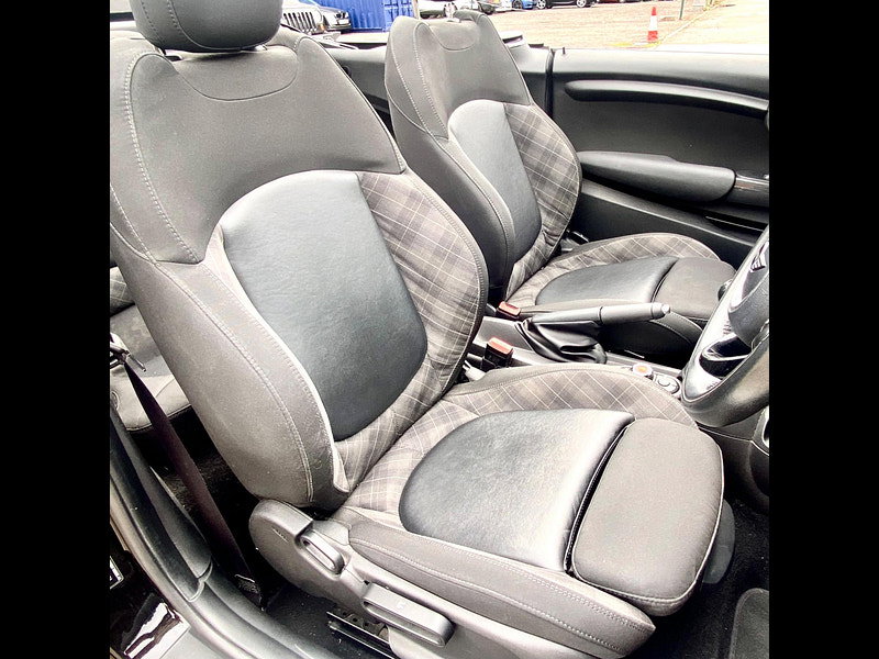 MINI Convertible 1.5 Cooper Euro 6 (s/s) 2dr