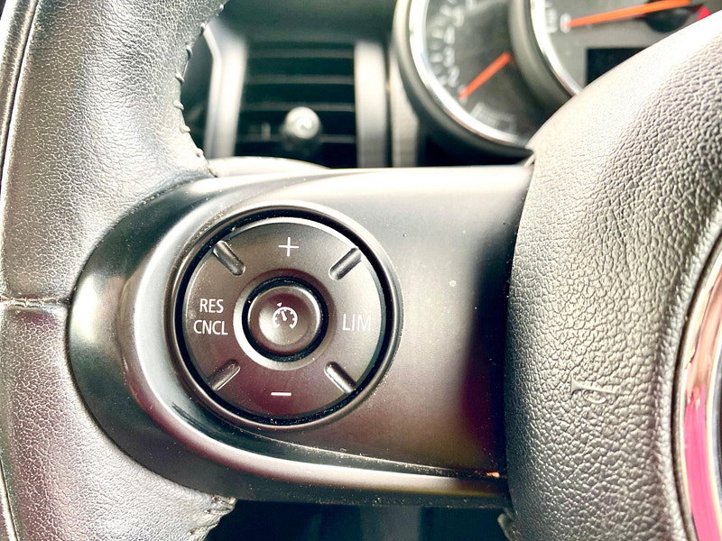 MINI Convertible 1.5 Cooper Euro 6 (s/s) 2dr