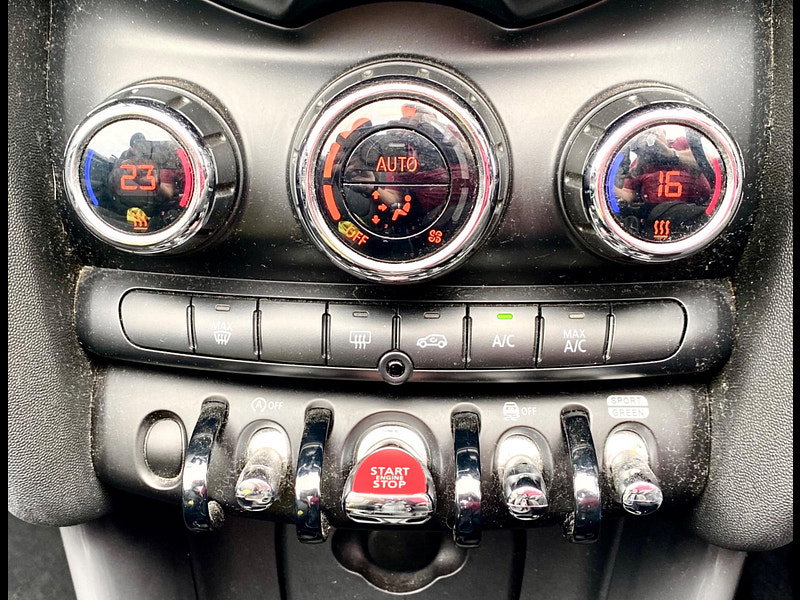 MINI Convertible 1.5 Cooper Euro 6 (s/s) 2dr