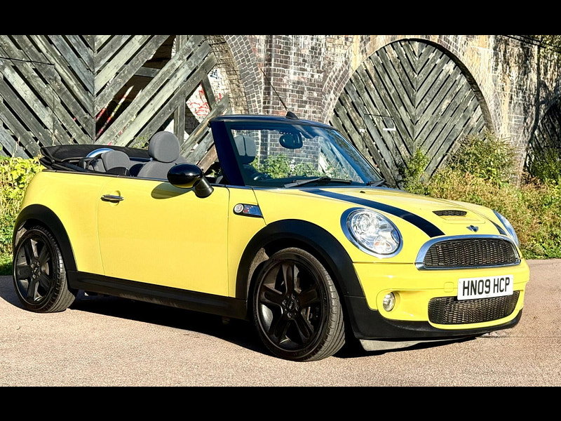 MINI Convertible 1.6 Cooper S Convertible 2dr Petrol Manual Euro 4 (170 ps)