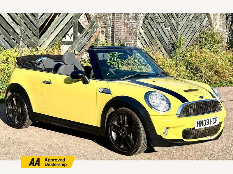 MINI Convertible 1.6 Cooper S Convertible 2dr Petrol Manual Euro 4 (170 ps)