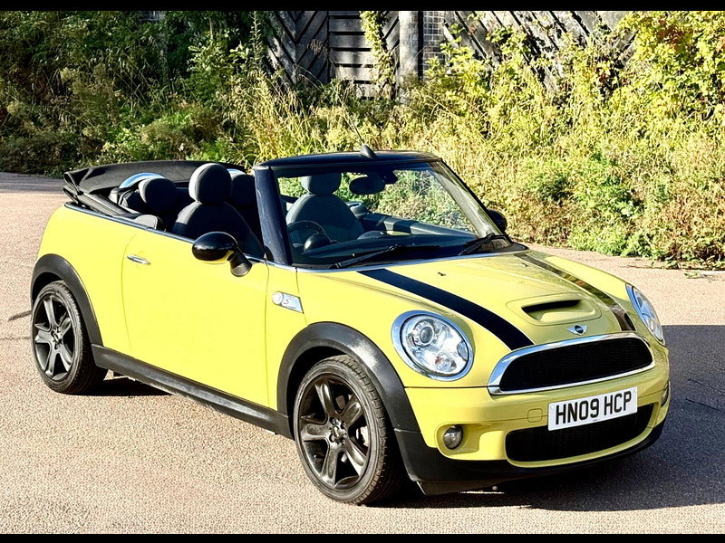 MINI Convertible 1.6 Cooper S Convertible 2dr Petrol Manual Euro 4 (170 ps)