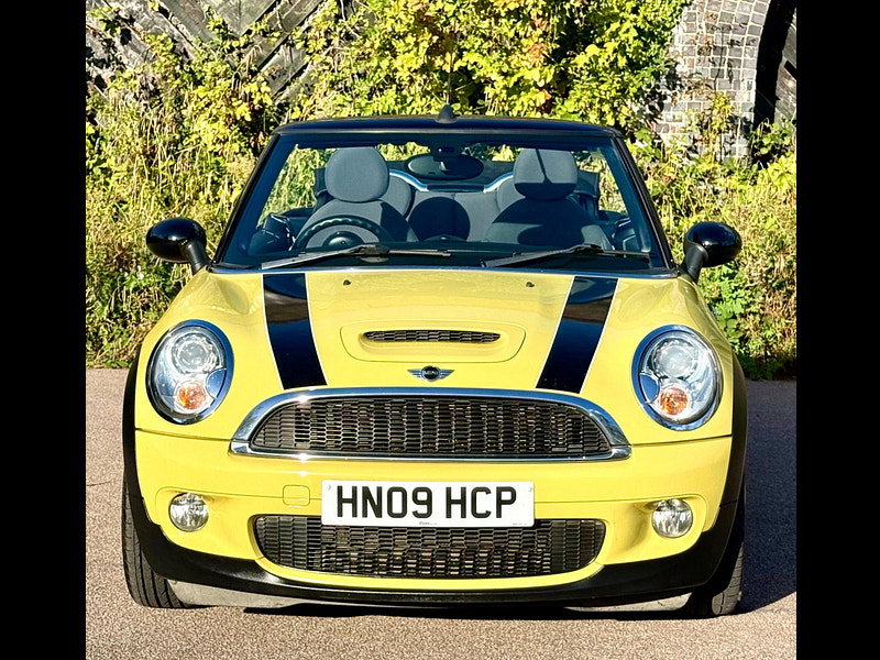 MINI Convertible 1.6 Cooper S Convertible 2dr Petrol Manual Euro 4 (170 ps)