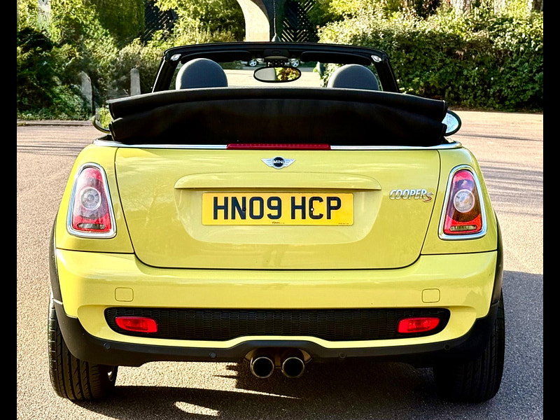 MINI Convertible 1.6 Cooper S Convertible 2dr Petrol Manual Euro 4 (170 ps)