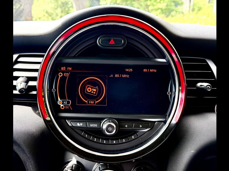 MINI Hatch 1.5 Petrol Cooper Auto Euro 6 (s/s) 5dr