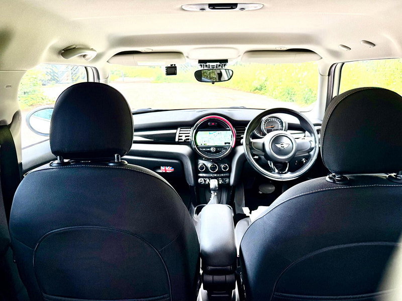MINI Hatch 1.5 Petrol Cooper Auto Euro 6 (s/s) 5dr