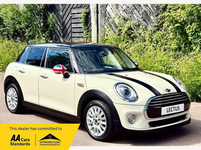 MINI Hatch 1.5 Petrol Cooper Auto Euro 6 (s/s) 5dr
