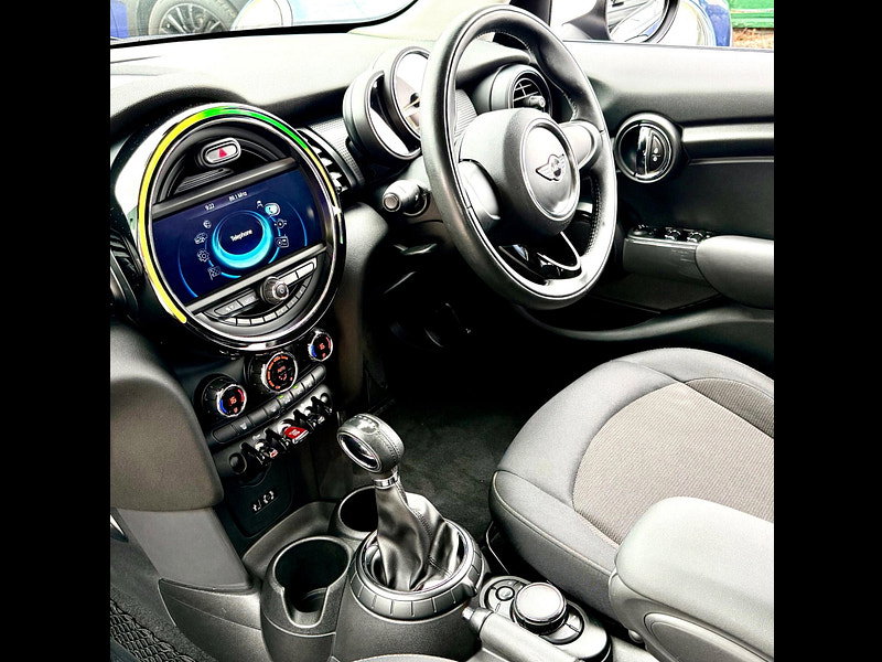 MINI Hatch 1.5 Cooper Auto Petrol Euro 6 (s/s) 5dr
