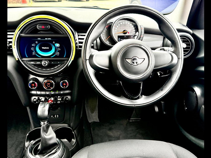 MINI Hatch 1.5 Cooper Auto Petrol Euro 6 (s/s) 5dr
